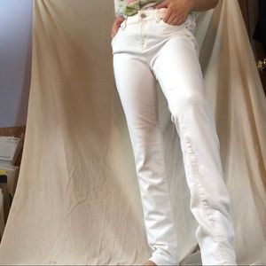 BRAND NEW CALVIN KLEIN WHITE SKINNY JEANS